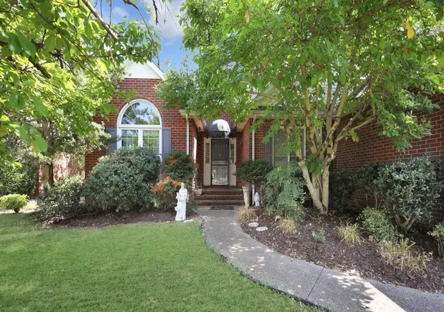 Photo 1 of Single family home for sale at 2815 Standing Bear Way, Murfreesboro, TN 37127 | MLS# 3599214 | Listing updated on 2026-10-08