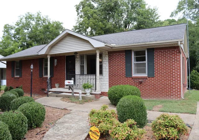 Photo 3 of Sale Pending at 2112 Norwood Dr, Union City, TN 38261 | MLS# 3598532 | Listing updated on 2026-09-26