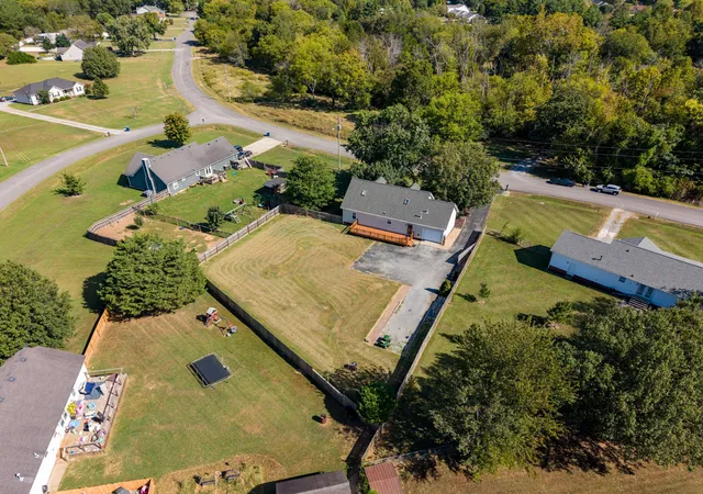 Photo 2 of Sale Pending at 304 Conhocken Ct, Murfreesboro, TN 37128 | MLS# 3602219 | Listing updated on 2026-10-19
