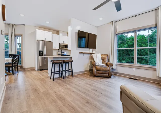 Photo 2 of Single family home for sale at 103 Broadway, Old Hickory, TN 37138 | MLS# 3598500 | Listing updated on 2026-09-27