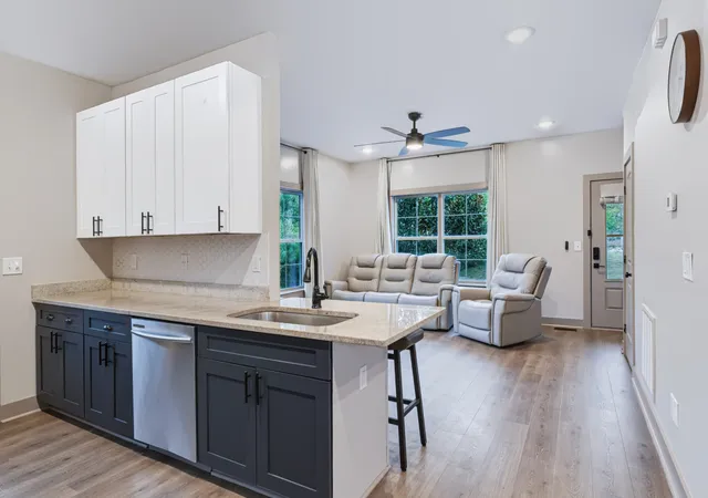 Photo 4 of Single family home for sale at 103 Broadway, Old Hickory, TN 37138 | MLS# 3598500 | Listing updated on 2026-09-27