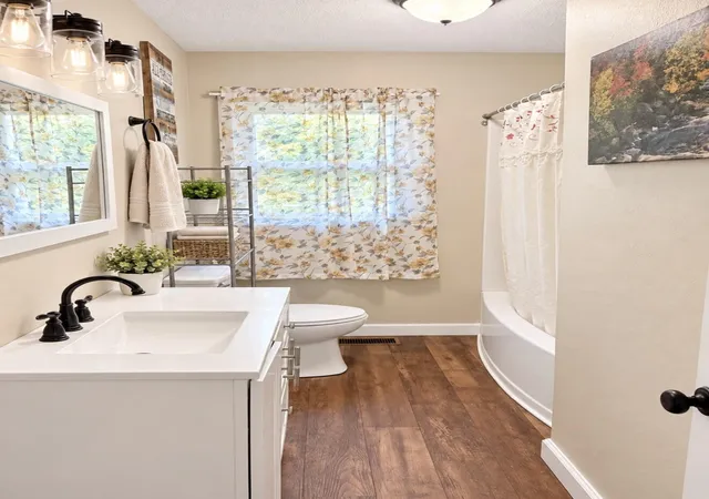 Photo 3 of Single family home for sale at 80 Exchange Rd, Wildersville, TN 38388 | MLS# 3598420 | Listing updated on 2026-10-06