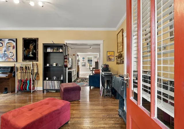 Photo 3 of Single family home for sale at 711 Shelby Ave, Nashville, TN 37206 | MLS# 3602494 | Listing updated on 2026-10-03