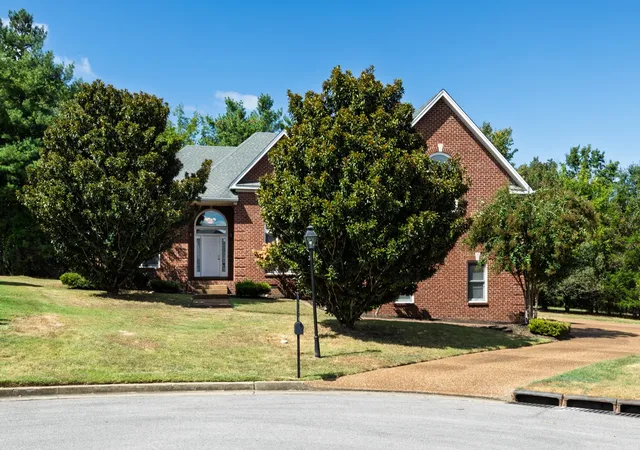 Photo 2 of Single family home for sale at 1409 Johns Meadows Cv, Hermitage, TN 37076 | MLS# 3603099 | Listing updated on 2026-10-02