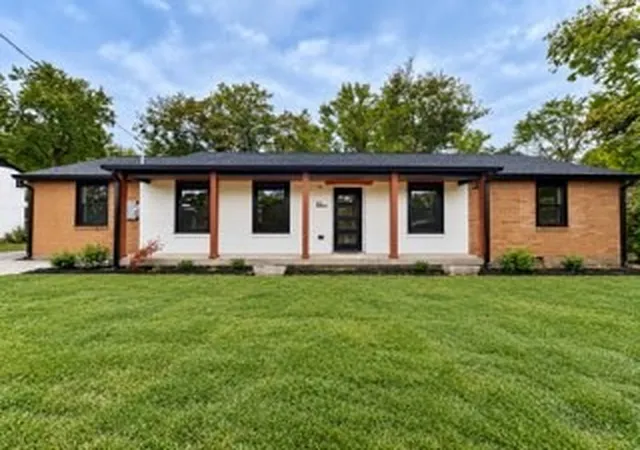 Photo 1 of Single family home for sale at 551 Harding Pl, Nashville, TN 37211 | MLS# 3601823 | Listing updated on 2026-09-30