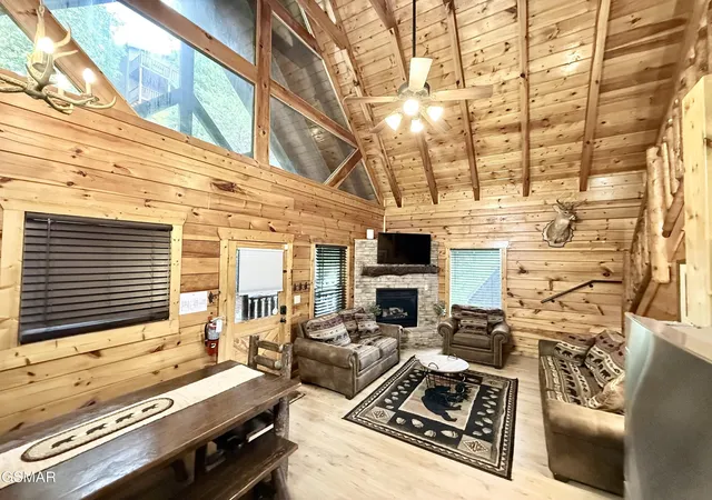Photo 2 of Single family home for sale at 2251 Upper Middle Crk #L12, Sevierville, TN 37876 | MLS# 3598427 | Listing updated on 2026-09-24