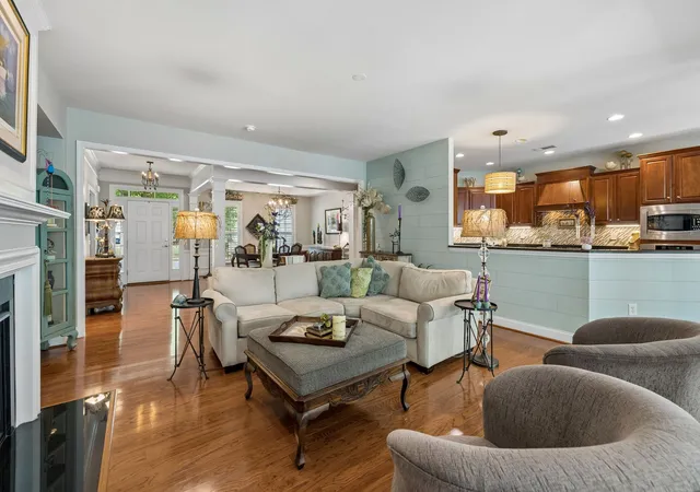 Photo 3 of Single family home for sale at 132 Grey Pl, Mount Juliet, TN 37122 | MLS# 3598484 | Listing updated on 2026-09-28