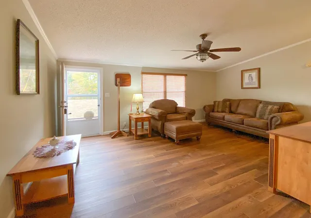 Photo 4 of Manufactured home for sale at 1832 Marina Ridge Rd, Holladay, TN 38341 | MLS# 3599024 | Listing updated on 2026-09-24