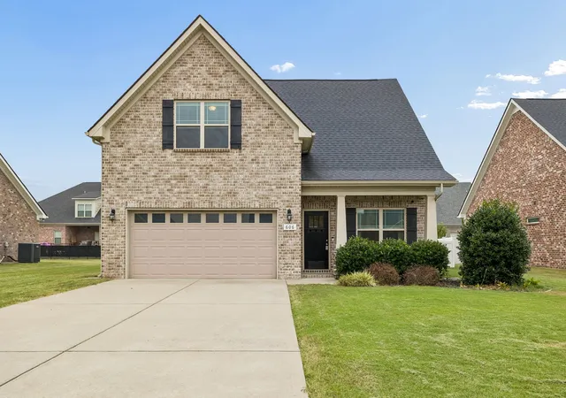Single family home for sale at 606 Golden Eagle Ct, Eagleville, TN 37060 | MLS# 3599135