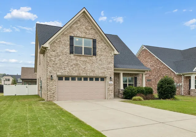 Photo 1 of Single family home for sale at 606 Golden Eagle Ct, Eagleville, TN 37060 | MLS# 3599135 | Listing updated on 2026-09-25