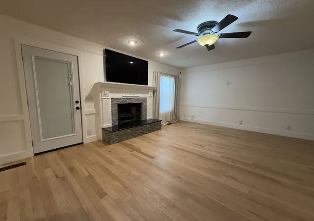 Photo 3 of Single family home for sale at 1314 D Ann Dr, Murfreesboro, TN 37129 | MLS# 3612760 | Listing updated on 2026-10-22