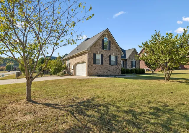 Photo 3 of Single family home for sale at 7001 Vineyard Ln, Smyrna, TN 37167 | MLS# 3598505 | Listing updated on 2026-10-04