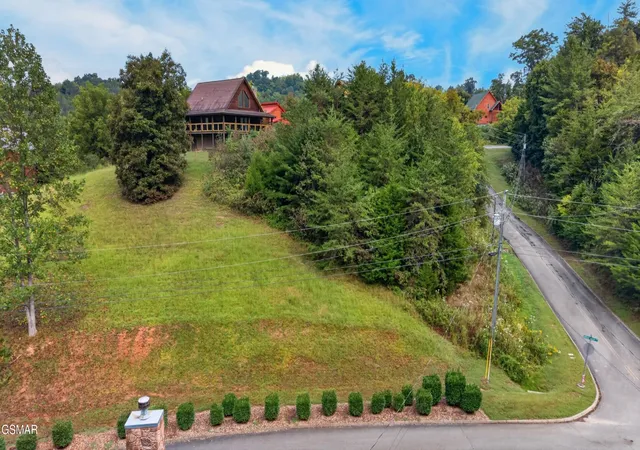Photo 1 of Land for sale at 2089 Wingspan Dr, Sevierville, TN 37876 | MLS# 3598499 | Listing updated on 2026-10-01