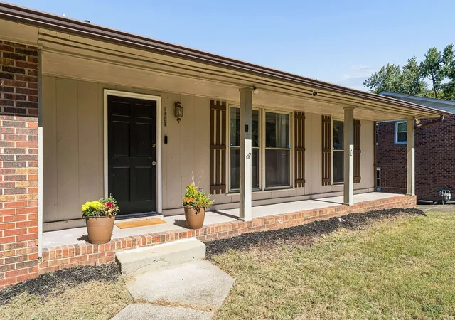 Photo 3 of Single family home for sale at 1245 N Graycroft Ave, Madison, TN 37115 | MLS# 3598891 | Listing updated on 2026-10-03