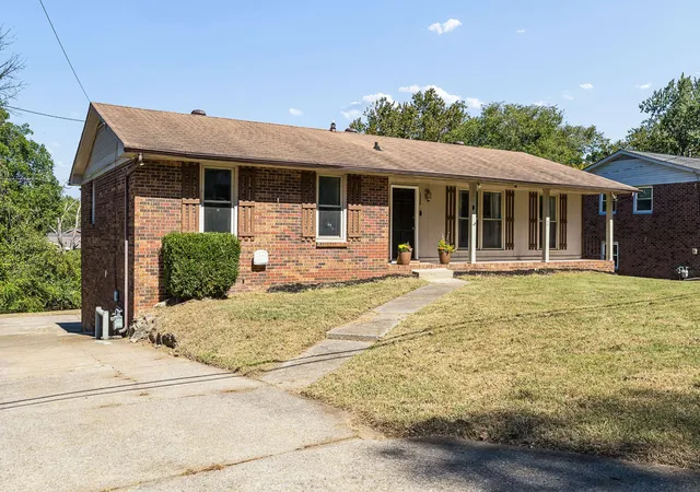 Photo 3 of Single family home for sale at 1245 N Graycroft Ave, Madison, TN 37115 | MLS# 3598891 | Listing updated on 2026-10-03