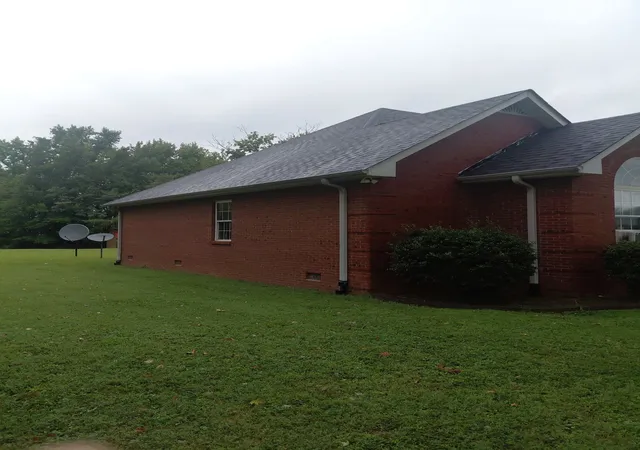 Photo 2 of Single family home for sale at 2801 Oak Grv Church Rd, Bethpage, TN 37022 | MLS# 3598774 | Listing updated on 2026-09-24