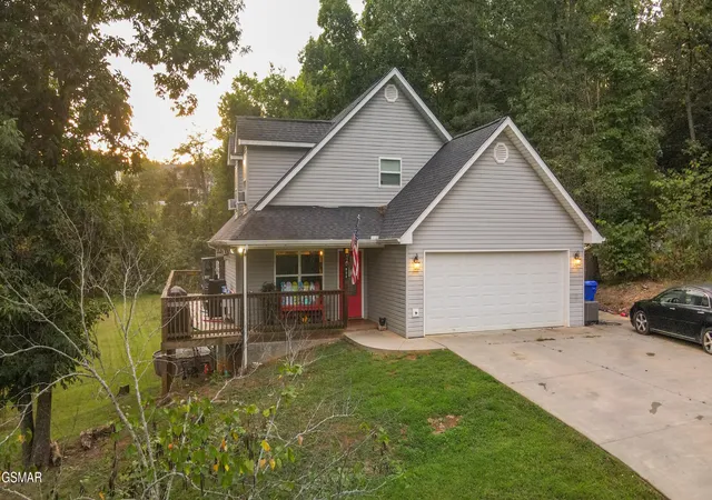 Photo 1 of Single family home for sale at 832 Catherine Crisp Dr, Kodak, TN 37764 | MLS# 3598530 | Listing updated on 2026-09-24