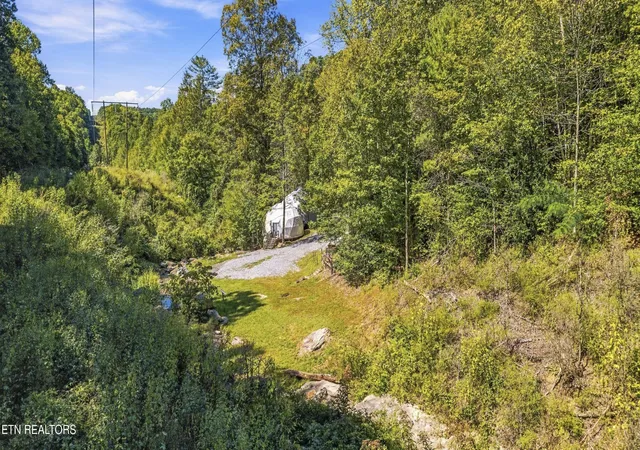 Photo 3 of Land for sale at 910 Windy Hl Way, Cosby, TN 37722 | MLS# 3598533 | Listing updated on 2026-09-29