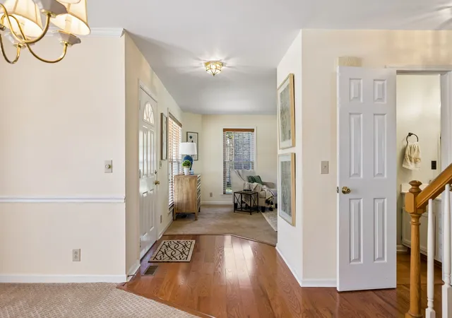 Photo 3 of Single family home for sale at 2120 Iroquois Ct, Thompsons Station, TN 37179 | MLS# 3598656 | Listing updated on 2026-10-08