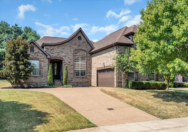 Photo 1 of Single family home for sale at 1015 Five Coves Trce, Gallatin, TN 37066 | MLS# 3598675 | Listing updated on 2026-09-24