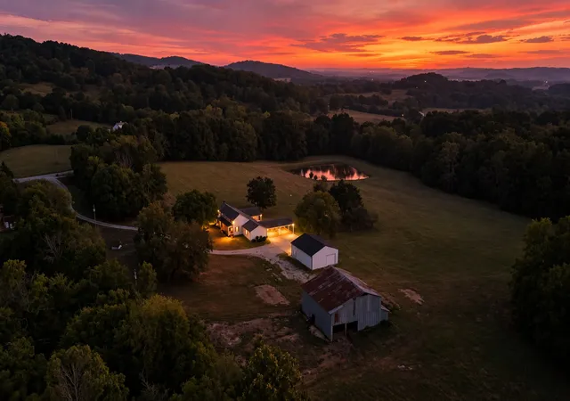 Single family home for sale at 3466 Foster Chapel Rd, Columbia, TN 38401 | MLS# 3599369