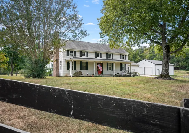 Photo 2 of Single family home for sale at 3466 Foster Chapel Rd, Columbia, TN 38401 | MLS# 3599369 | Listing updated on 2026-09-25