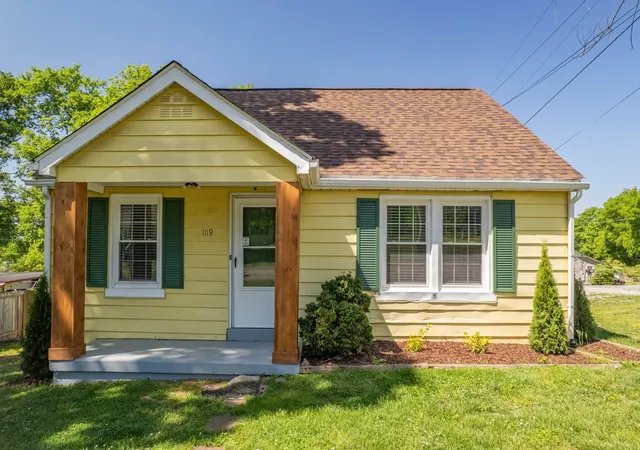 Single family home for sale at 1119 Morningside Dr, Columbia, TN 38401 | MLS# 3598605