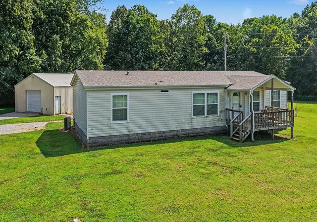 Photo 3 of Manufactured home for sale at 12080 Johnson Ml Rd, Crofton, KY 42217 | MLS# 3598843 | Listing updated on 2026-09-29