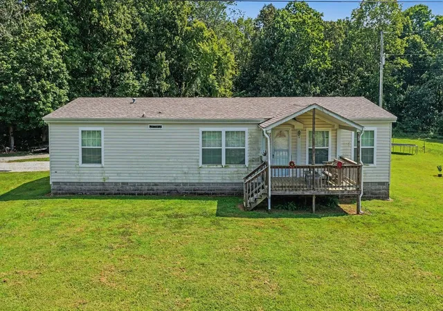 Photo 3 of Manufactured home for sale at 12080 Johnson Ml Rd, Crofton, KY 42217 | MLS# 3598843 | Listing updated on 2026-09-29