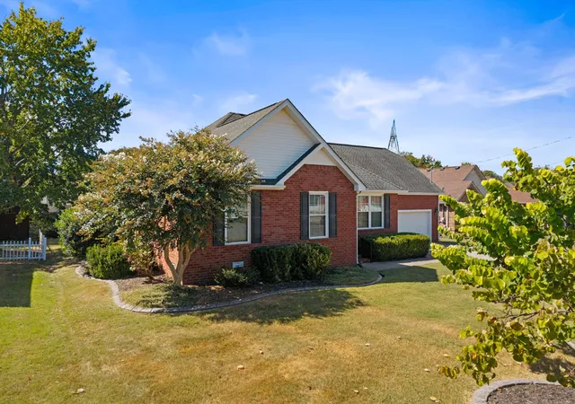 Photo 1 of Single family home for sale at 308 Acorn Ct, Smyrna, TN 37167 | MLS# 3601878 | Listing updated on 2026-10-04