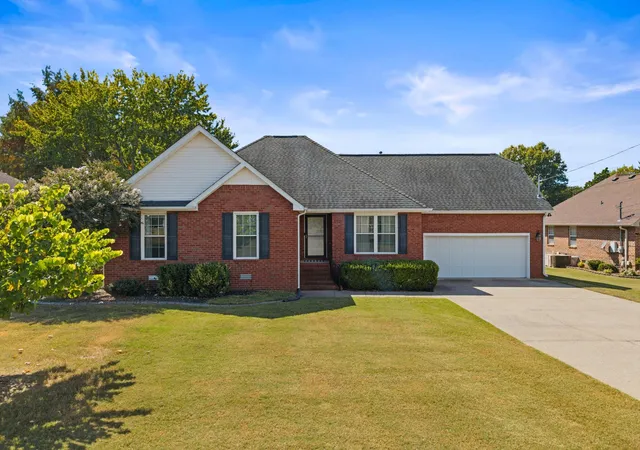 Photo 2 of Single family home for sale at 308 Acorn Ct, Smyrna, TN 37167 | MLS# 3601878 | Listing updated on 2026-10-04