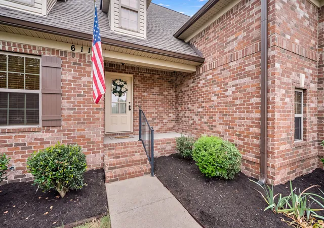 Photo 2 of Single family home for sale at 611 Virginia Belle Dr, Smyrna, TN 37167 | MLS# 3599010 | Listing updated on 2026-10-08