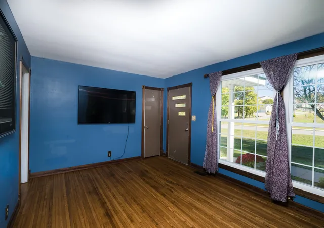 Photo 4 of Single family home for sale at 21 Bond St, Clarksville, TN 37040 | MLS# 3626058 | Listing updated on 2026-10-26