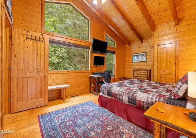Photo 2 of Single family home for sale at 2308 Whipoorwill Hl Way, Sevierville, TN 37862 | MLS# 3598633 | Listing updated on 2026-09-24