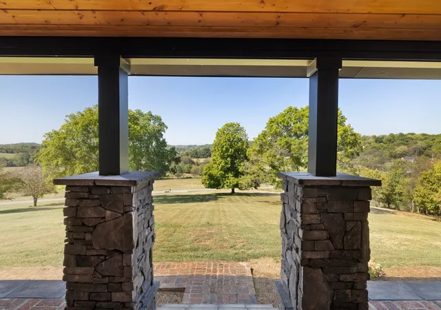 Photo 4 of Single family home for sale at 1554 Latimer Ln, Hendersonville, TN 37075 | MLS# 3603392 | Listing updated on 2026-10-02