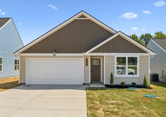 Photo 1 of Single family home for sale at 1270 Heflin St E, Cedar Hill, TN 37032 | MLS# 3601685 | Listing updated on 2026-09-26