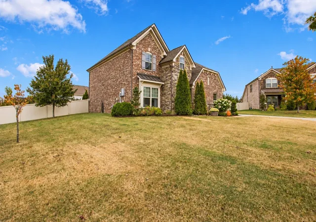 Photo 3 of Single family home for sale at 7008 San Gilberto Ct, Spring Hill, TN 37174 | MLS# 3599122 | Listing updated on 2026-09-25