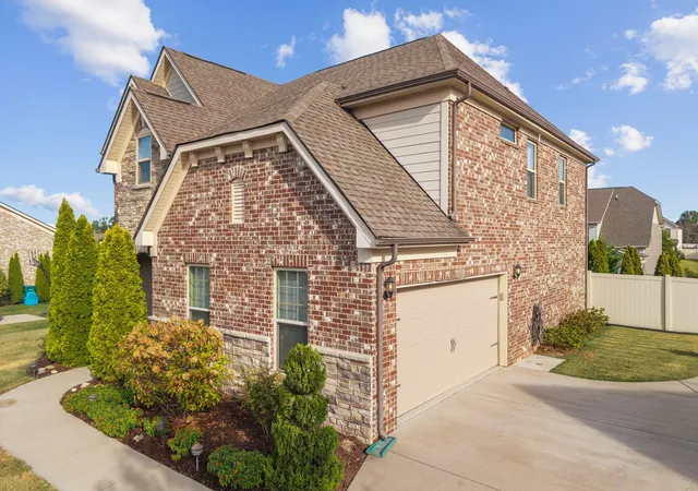 Photo 2 of Single family home for sale at 7008 San Gilberto Ct, Spring Hill, TN 37174 | MLS# 3599122 | Listing updated on 2026-10-11