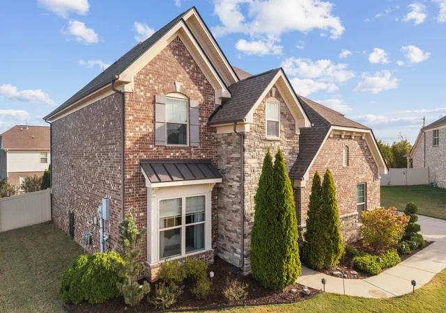 Photo 3 of Single family home for sale at 7008 San Gilberto Ct, Spring Hill, TN 37174 | MLS# 3599122 | Listing updated on 2026-10-11