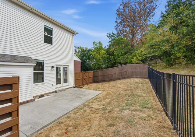 Photo 3 of Single family home for sale at 2110 Oaksprings Pl, Mount Juliet, TN 37122 | MLS# 3610541 | Listing updated on 2026-10-04