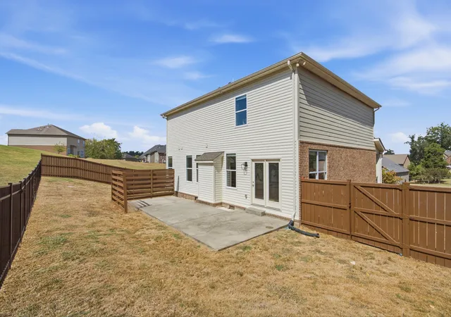 Photo 3 of Single family home for sale at 2110 Oaksprings Pl, Mount Juliet, TN 37122 | MLS# 3610541 | Listing updated on 2026-10-07