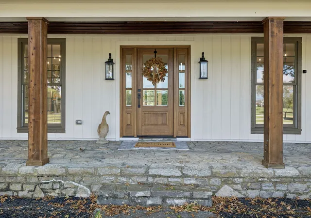 Photo 3 of Single family home for sale at 724 Horn Springs Rd, Lebanon, TN 37087 | MLS# 3599148 | Listing updated on 2026-10-23
