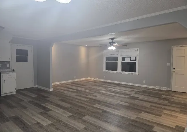 Photo 2 of Single family home for sale at 2142 Old Russellville Pike, Clarksville, TN 37043 | MLS# 3599109 | Listing updated on 2026-10-28
