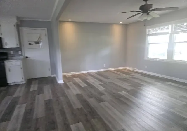 Photo 4 of Single family home for sale at 2142 Old Russellville Pike, Clarksville, TN 37043 | MLS# 3599109 | Listing updated on 2026-10-28