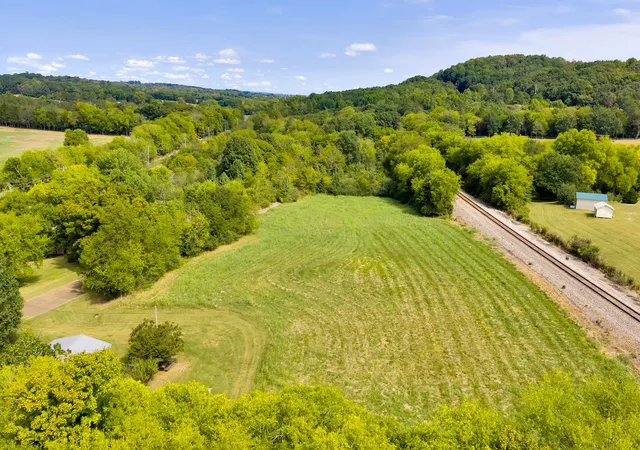 Photo 3 of Single family home for sale at 4969 Highway 11 S, Calhoun, TN 37309 | MLS# 3598706 | Listing updated on 2026-10-09