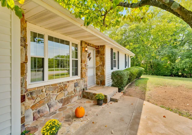 Photo 3 of Single family home for sale at 4969 Highway 11 S, Calhoun, TN 37309 | MLS# 3598706 | Listing updated on 2026-10-09