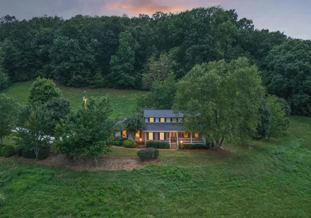 Photo 1 of Single family home for sale at 1578 Old Ringgold Rd, Rocky Face, GA 30740 | MLS# 3598689 | Listing updated on 2026-09-24