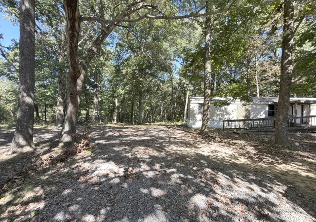 Photo 4 of Manufactured home for sale at 1636 Old Hwy 18, Dover, TN 37058 | MLS# 3602910 | Listing updated on 2026-10-05