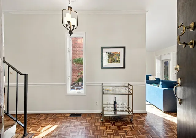 Photo 2 of Townhouse for sale at 634 Timber Ln, Nashville, TN 37215 | MLS# 3612580 | Listing updated on 2026-10-07