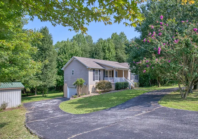 Photo 1 of Single family home for sale at 266 Bangham Rd E, Cookeville, TN 38501 | MLS# 3598900 | Listing updated on 2026-09-24